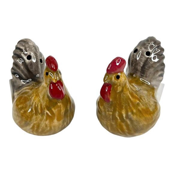 NEW Rooster Chicken SALT & PEPPER SHAKERS 2" Ceramic Brown Gray Farm Animal Bird - Picture 2 of 7
